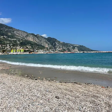 With Sea View & Spacious Terrace Menton